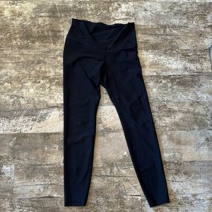 Black ultra high rise leggings size large
